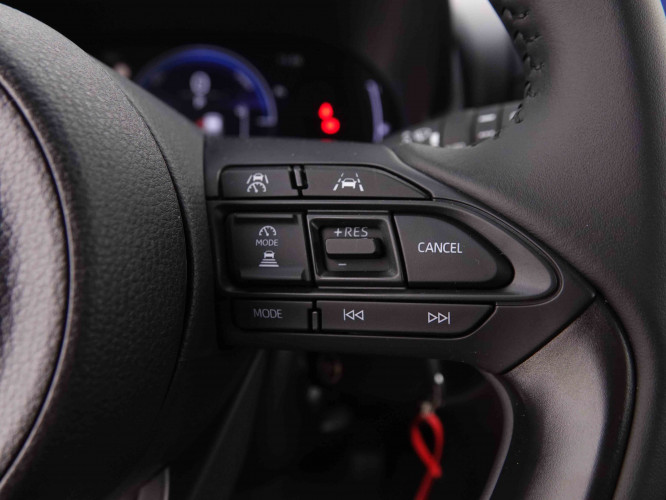 TOYOTA_TOYOTA_YARISCROSS_2549507_16.jpg
