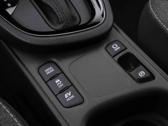 TOYOTA_TOYOTA_YARISCROSS_2550903_12.jpg TOYOTA_TOYOTA_YARISCROSS_2550903_12.jpg