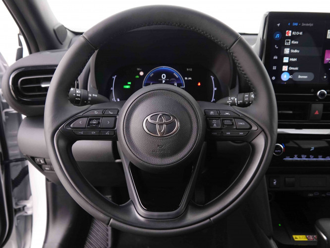 TOYOTA_TOYOTA_YARISCROSS_2550903_8.jpg TOYOTA_TOYOTA_YARISCROSS_2550903_8.jpg