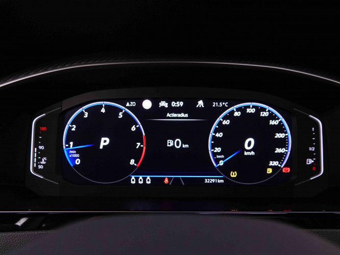 VOLKSWAGEN_VOLKSWAGEN_ARTEON_2548185_17.jpg