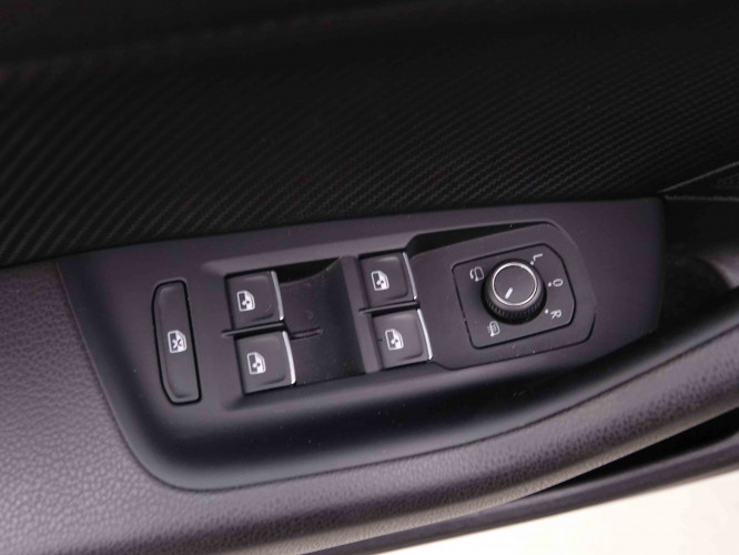 VOLKSWAGEN_VOLKSWAGEN_ARTEON_2548185_21.jpg
