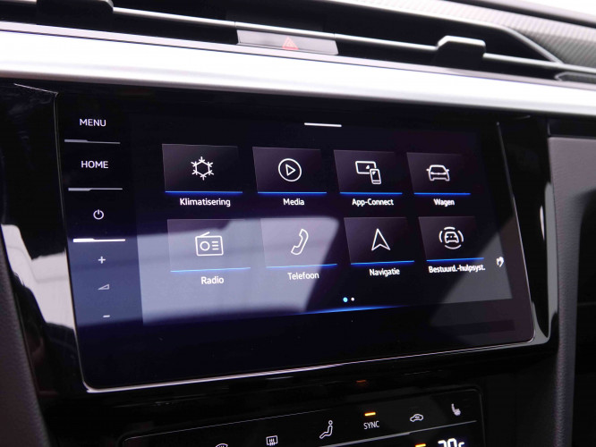 VOLKSWAGEN_VOLKSWAGEN_ARTEON_2548207_19.jpg