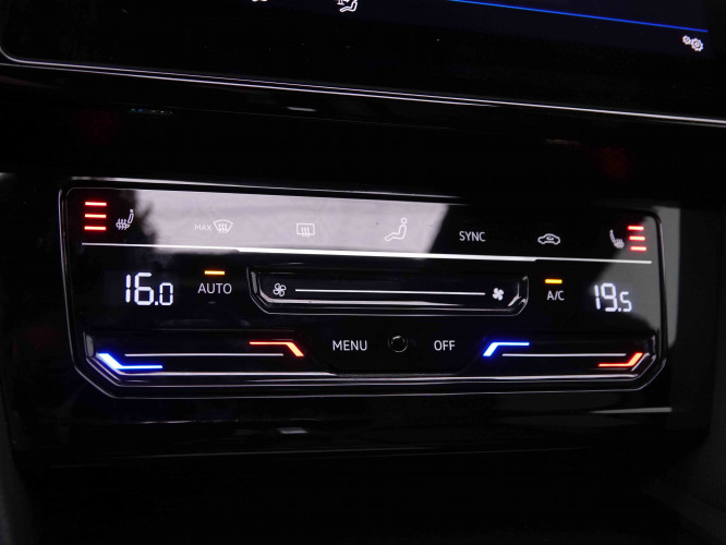 VOLKSWAGEN_VOLKSWAGEN_ARTEON_2548207_20.jpg