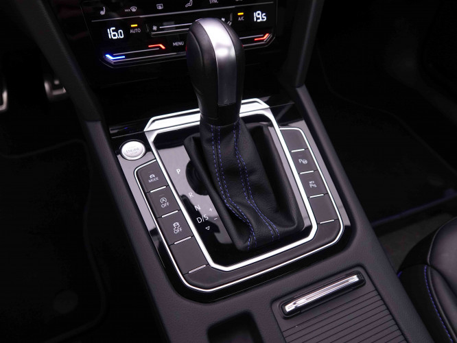 VOLKSWAGEN_VOLKSWAGEN_ARTEON_2548207_21.jpg