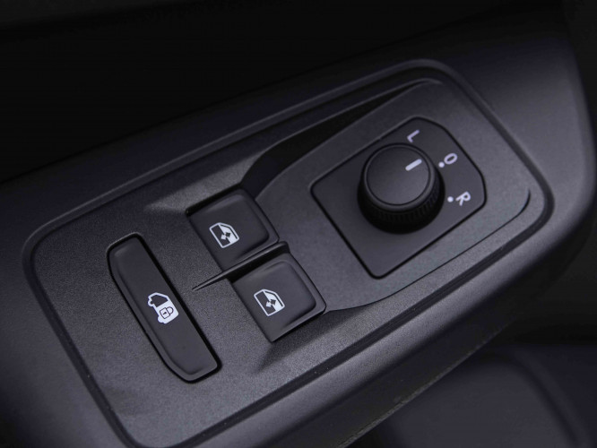 VOLKSWAGEN_VOLKSWAGEN_CADDY_2655554_20.jpg