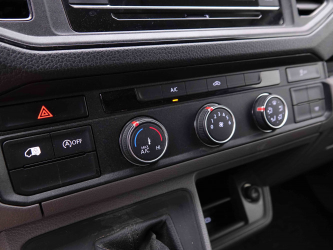 VOLKSWAGEN_VOLKSWAGEN_CRAFTER_2549001_14.jpg
