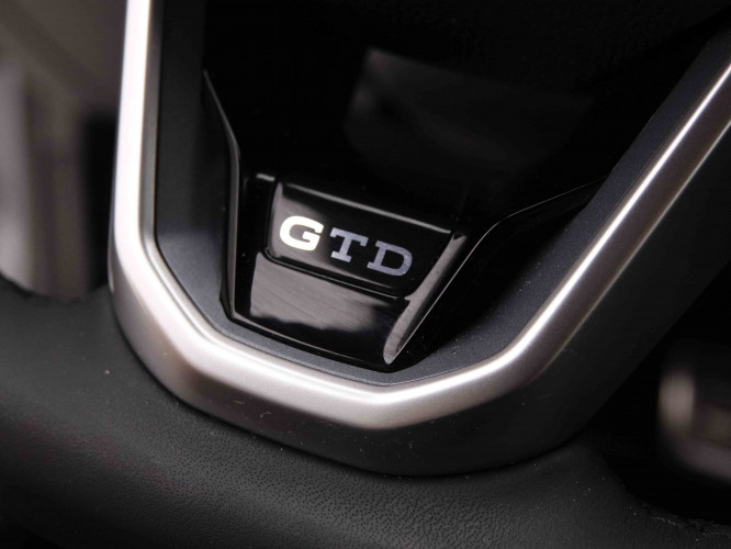 VOLKSWAGEN_VOLKSWAGEN_GOLF GTD_2549805_24.jpg