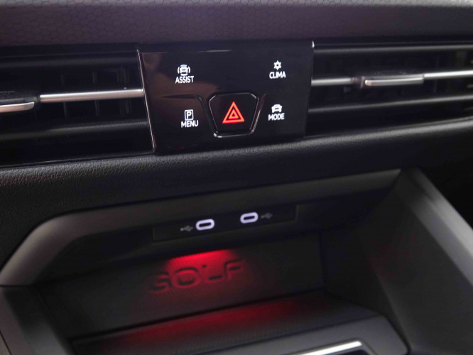 VOLKSWAGEN_VOLKSWAGEN_GOLF GTE_2549021_15.jpg