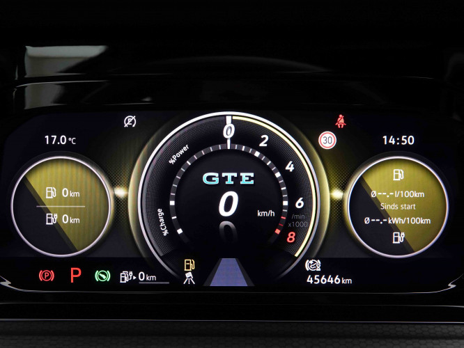 VOLKSWAGEN_VOLKSWAGEN_GOLF GTE_2551052_16.jpg