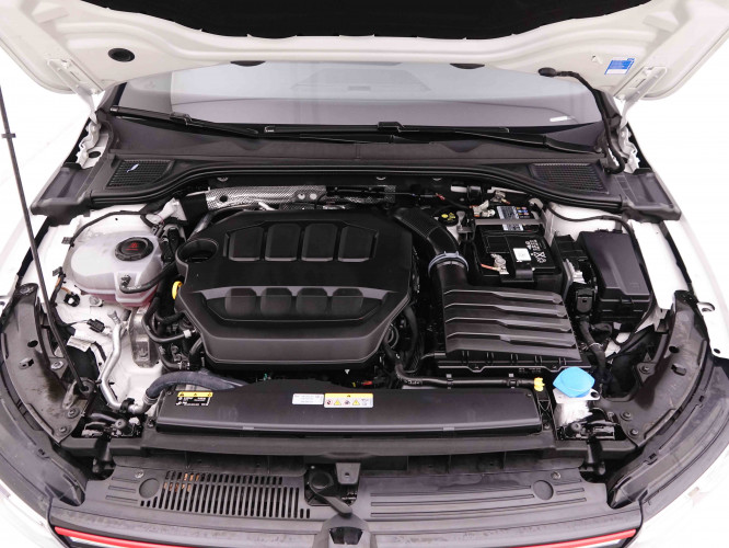 VOLKSWAGEN_VOLKSWAGEN_GOLF GTI_2548118_27.jpg