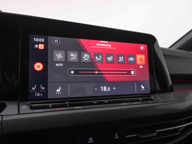VOLKSWAGEN_VOLKSWAGEN_GOLF GTI_2548119_16.jpg