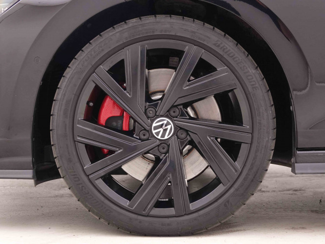 VOLKSWAGEN_VOLKSWAGEN_GOLF GTI_2548409_23.jpg