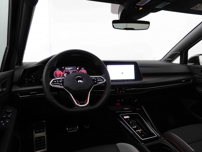 VOLKSWAGEN_VOLKSWAGEN_GOLF GTI_2548409_7.jpg