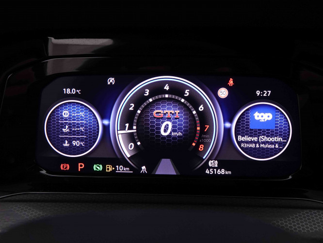 VOLKSWAGEN_VOLKSWAGEN_GOLF GTI_2548613_17.jpg