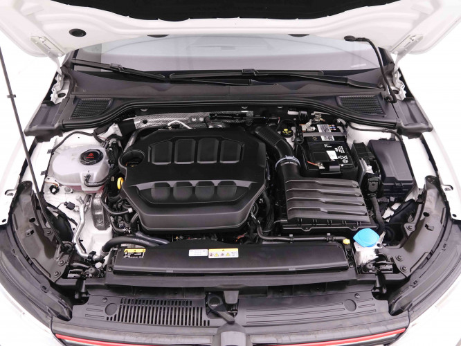 VOLKSWAGEN_VOLKSWAGEN_GOLF GTI_2548613_23.jpg