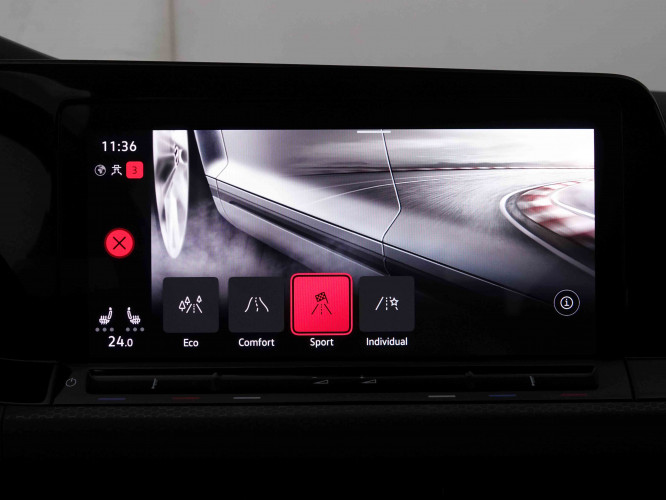 VOLKSWAGEN_VOLKSWAGEN_GOLF GTI_2548785_14.jpg