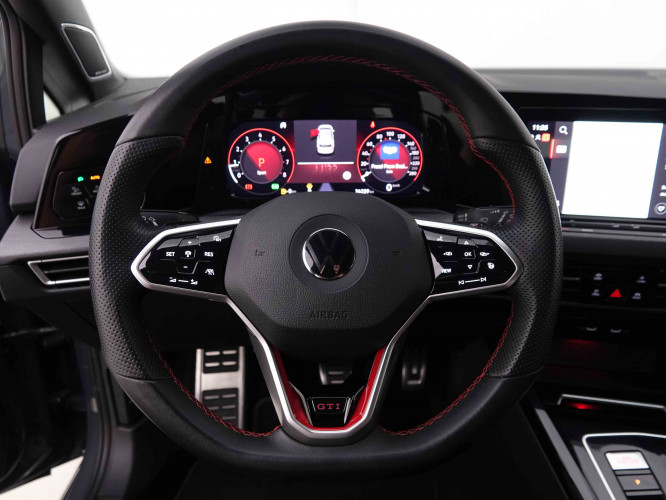 VOLKSWAGEN_VOLKSWAGEN_GOLF GTI_2548785_9.jpg