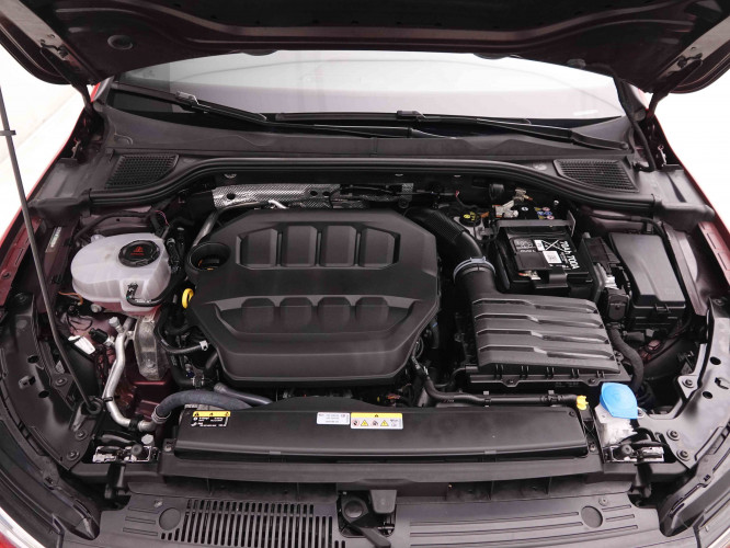VOLKSWAGEN_VOLKSWAGEN_GOLF GTI_2549356_27.jpg
