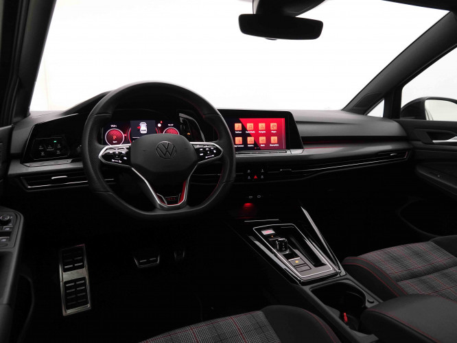 VOLKSWAGEN_VOLKSWAGEN_GOLF GTI_2549695_7.jpg
