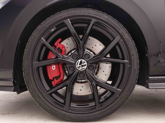 VOLKSWAGEN_VOLKSWAGEN_GOLF GTI_2550137_27.jpg