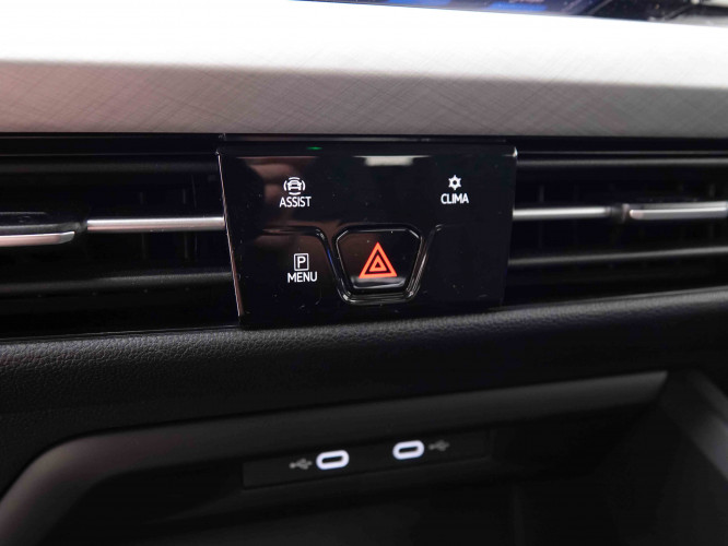 VOLKSWAGEN_VOLKSWAGEN_GOLF_2548346_15.jpg