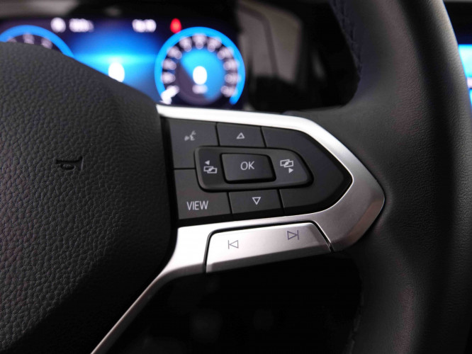 VOLKSWAGEN_VOLKSWAGEN_GOLF_2548346_18.jpg