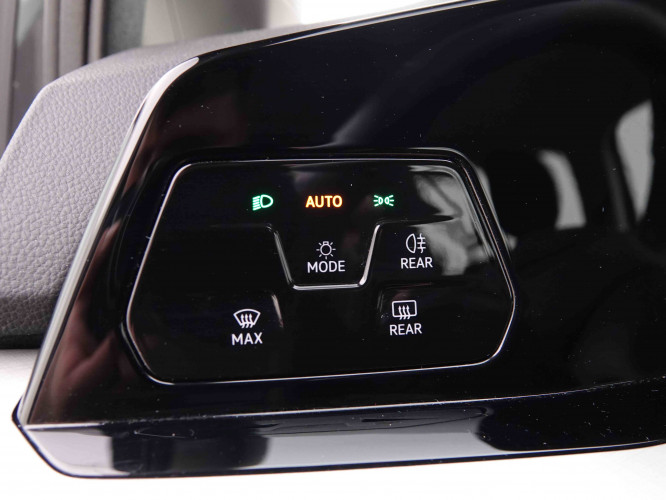 VOLKSWAGEN_VOLKSWAGEN_GOLF_2548346_8.jpg