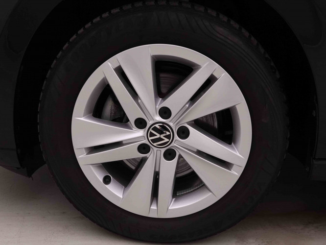 VOLKSWAGEN_VOLKSWAGEN_GOLF_2548873_22.jpg