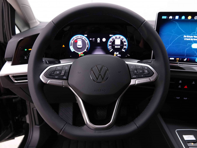 VOLKSWAGEN_VOLKSWAGEN_GOLF_2549115_9.jpg