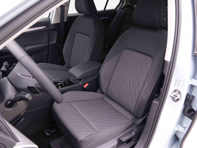 VOLKSWAGEN_VOLKSWAGEN_GOLF_2549117_6.jpg