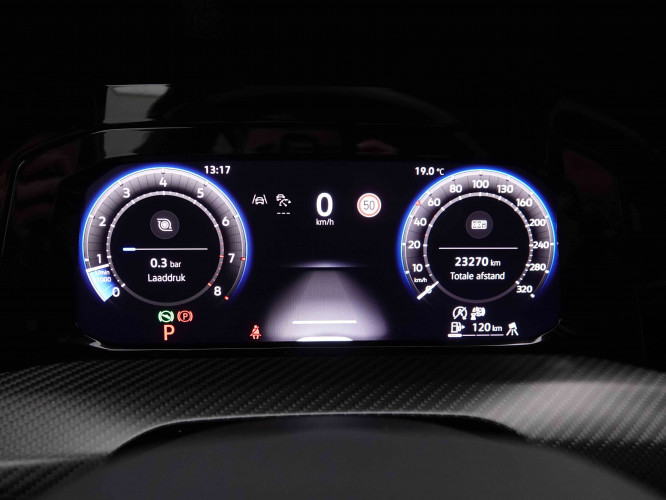 VOLKSWAGEN_VOLKSWAGEN_GOLF_2550243_18.jpg