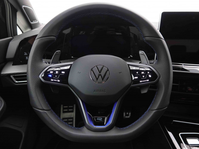 VOLKSWAGEN_VOLKSWAGEN_GOLF_2550243_8.jpg