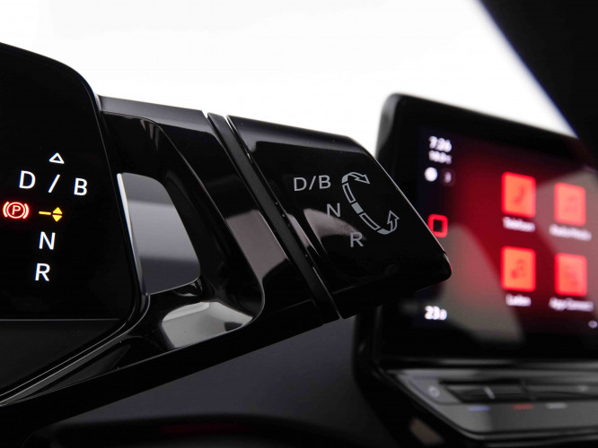 VOLKSWAGEN_VOLKSWAGEN_ID.3_2548316_18.jpg