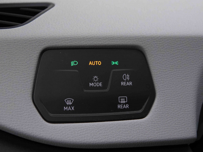 VOLKSWAGEN_VOLKSWAGEN_ID.3_2548757_8.jpg