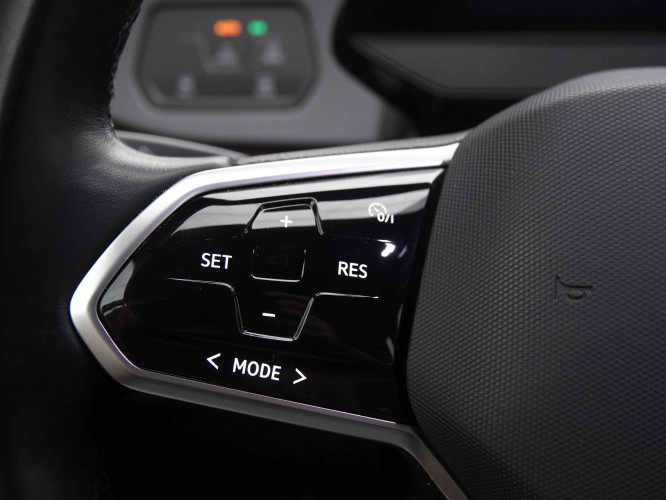 VOLKSWAGEN_VOLKSWAGEN_ID.3_2549799_18.jpg