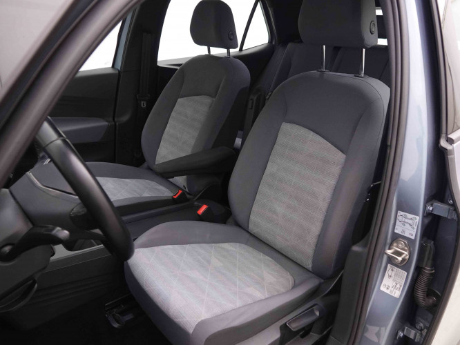 VOLKSWAGEN_VOLKSWAGEN_ID.3_2549799_6.jpg