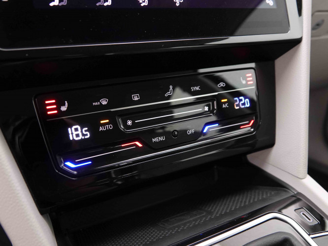 VOLKSWAGEN_VOLKSWAGEN_PASSATVAR_2548422_15.jpg