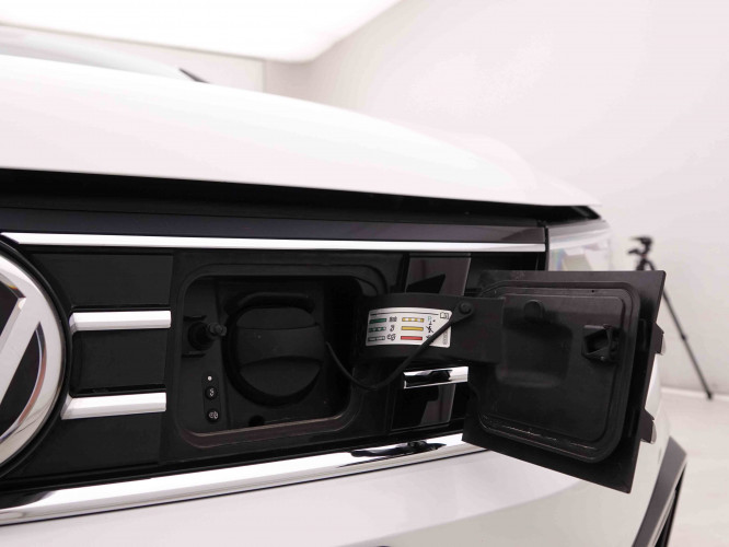 VOLKSWAGEN_VOLKSWAGEN_PASSATVAR_2548432_23.jpg