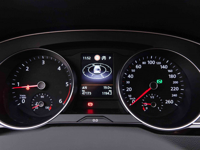 VOLKSWAGEN_VOLKSWAGEN_PASSATVAR_2548686_17.jpg