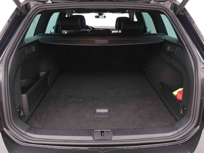 VOLKSWAGEN_VOLKSWAGEN_PASSATVAR_2551090_5.jpg