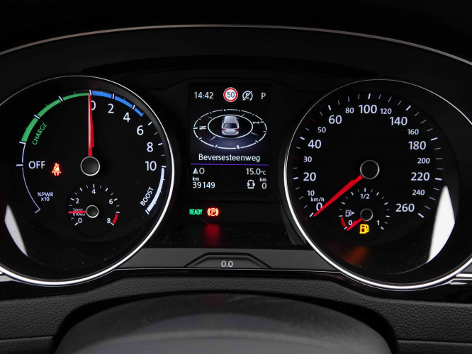 VOLKSWAGEN_VOLKSWAGEN_PASSATVAR_2653138_18.jpg