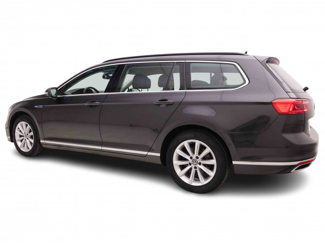 VOLKSWAGEN_VOLKSWAGEN_PASSATVAR_2653138_2.jpg