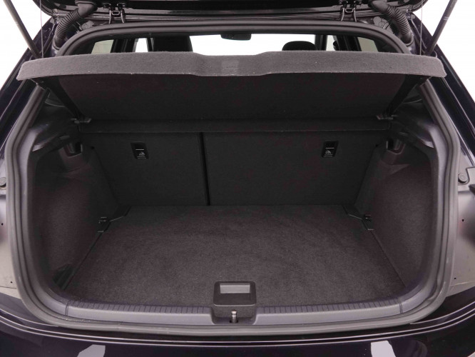 VOLKSWAGEN_VOLKSWAGEN_POLO GTI_2551103_5.jpg