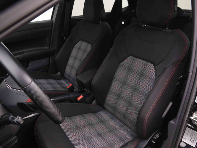 VOLKSWAGEN_VOLKSWAGEN_POLO GTI_2551103_6.jpg