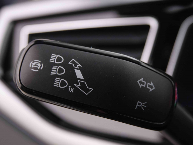 VOLKSWAGEN_VOLKSWAGEN_POLO GTI_2551105_17.jpg