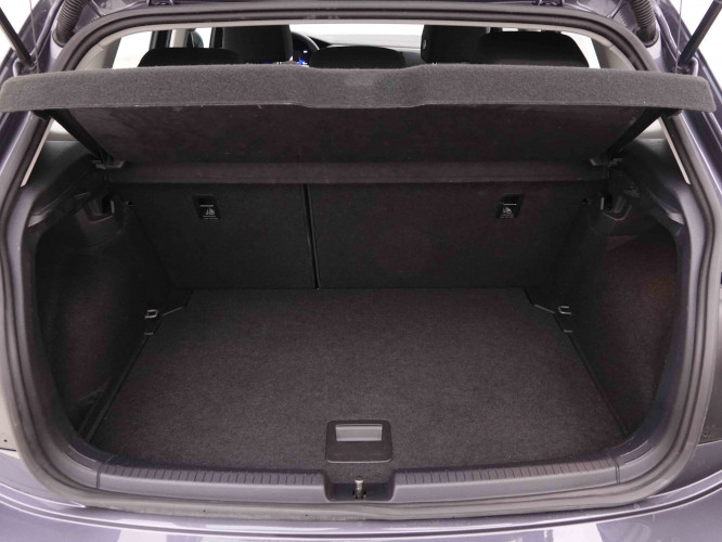 VOLKSWAGEN_VOLKSWAGEN_POLO_2546890_5.jpg