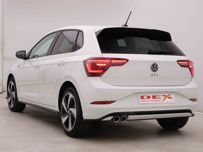VOLKSWAGEN_VOLKSWAGEN_POLO_2548756_3.jpg