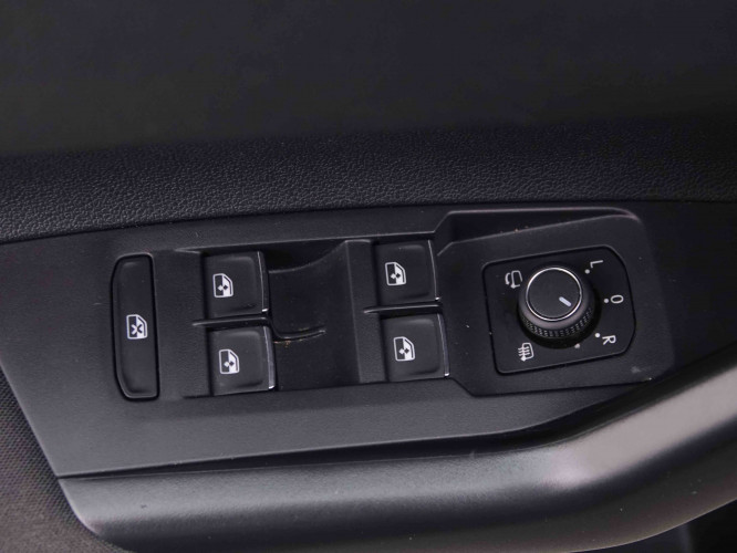 VOLKSWAGEN_VOLKSWAGEN_TAIGO_2547442_18.jpg