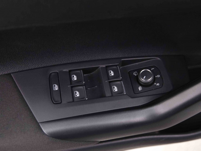 VOLKSWAGEN_VOLKSWAGEN_TAIGO_2547443_19.jpg
