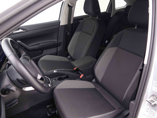 VOLKSWAGEN_VOLKSWAGEN_TAIGO_2549404_6.jpg